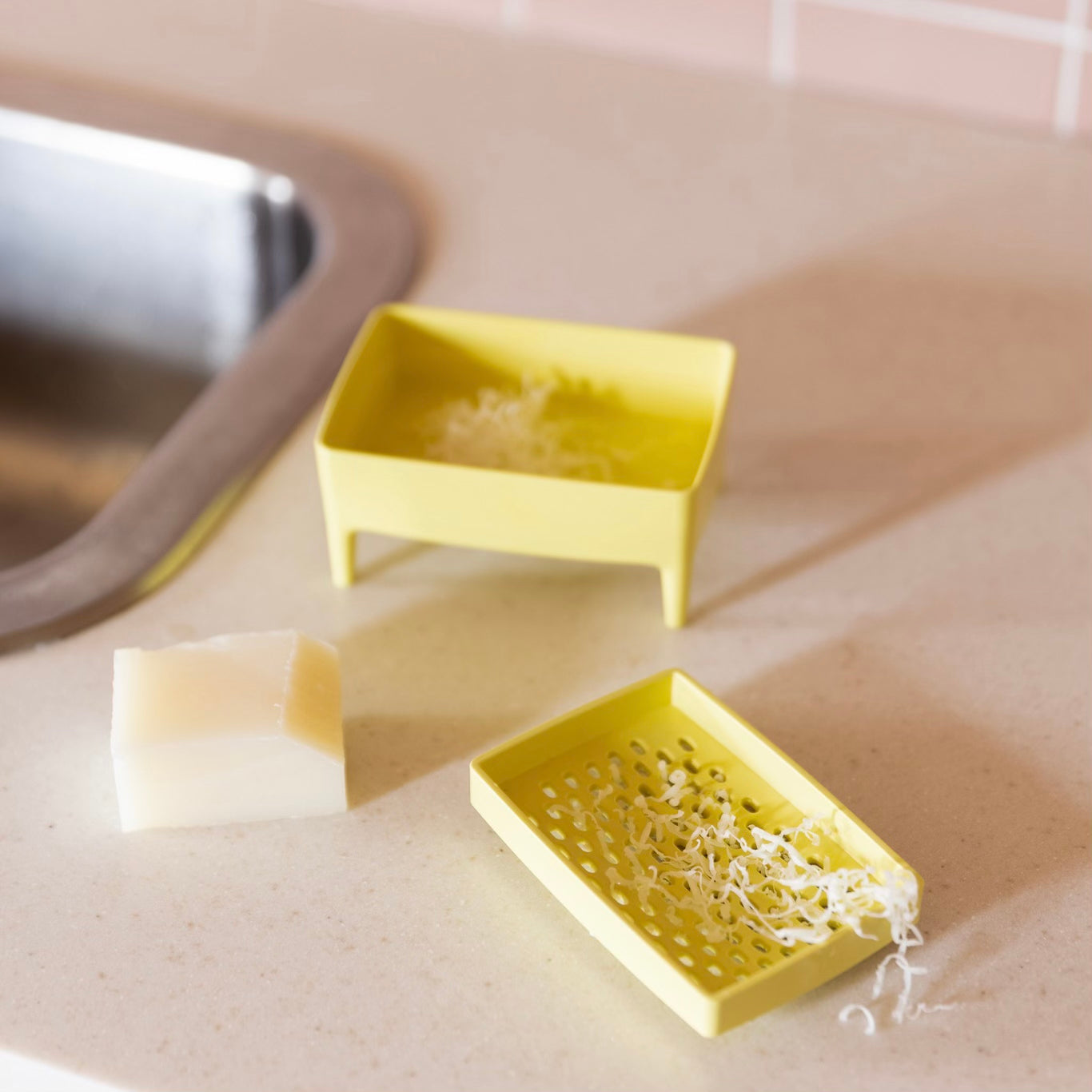 新発売!Foekje Fleur : Bubble Buddy - リサイクルプラスチックのソープディッシュ