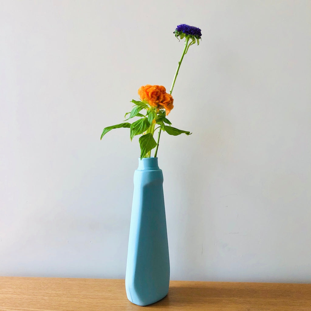 磁器の花瓶 #4 - Borderless Creations