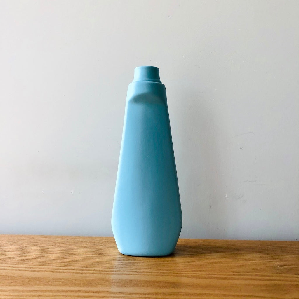 磁器の花瓶 #4 - Borderless Creations