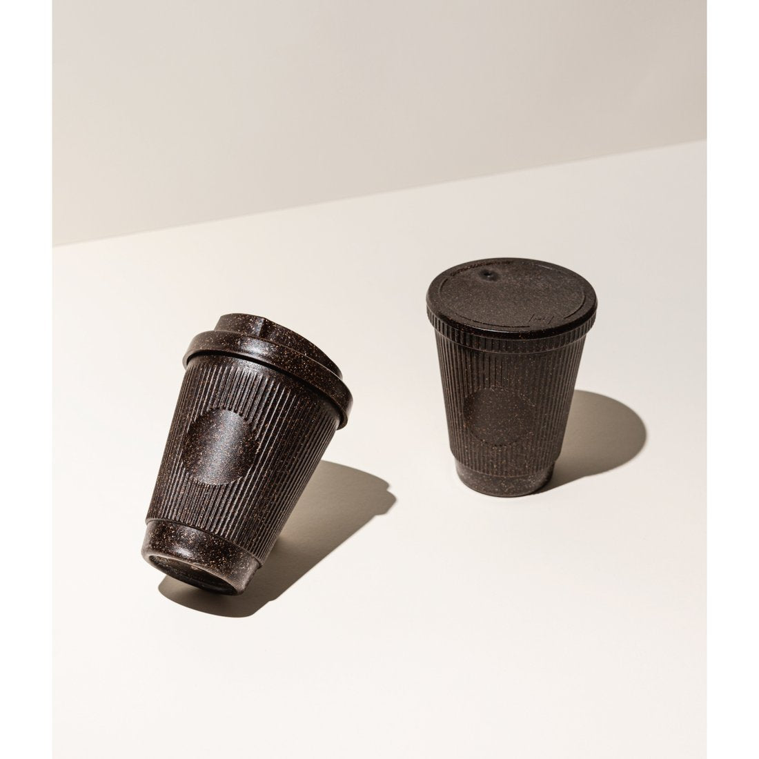 リサイクル可能 Weducer キャップ - COFFEE GROUND - Borderless Creations