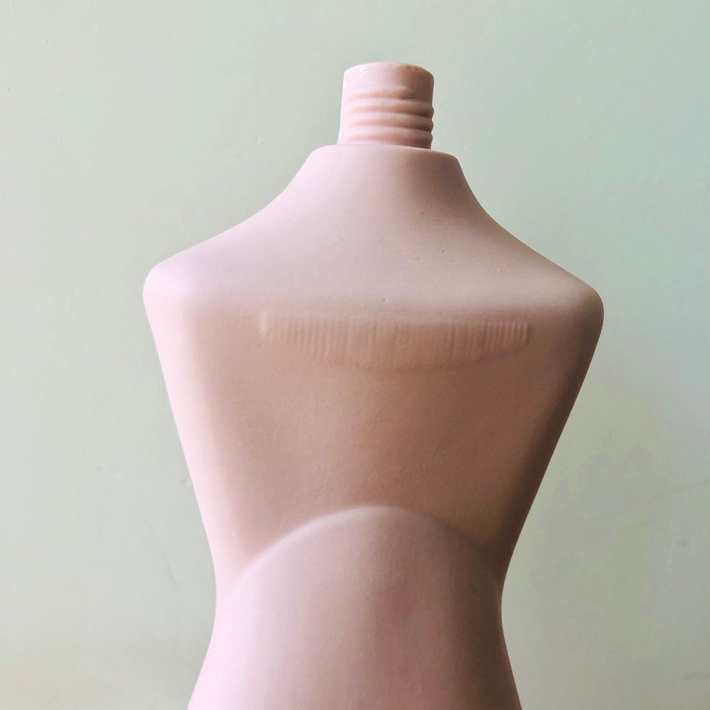 磁器の花瓶 #8 - Borderless Creations