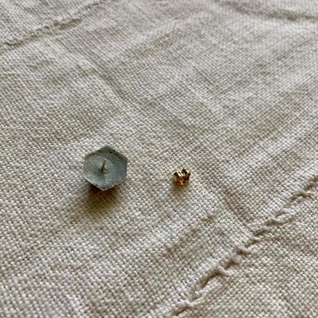 AROMA STONE HEXAGON (MIDDLE) - GOLD BLUE - Borderless Creations