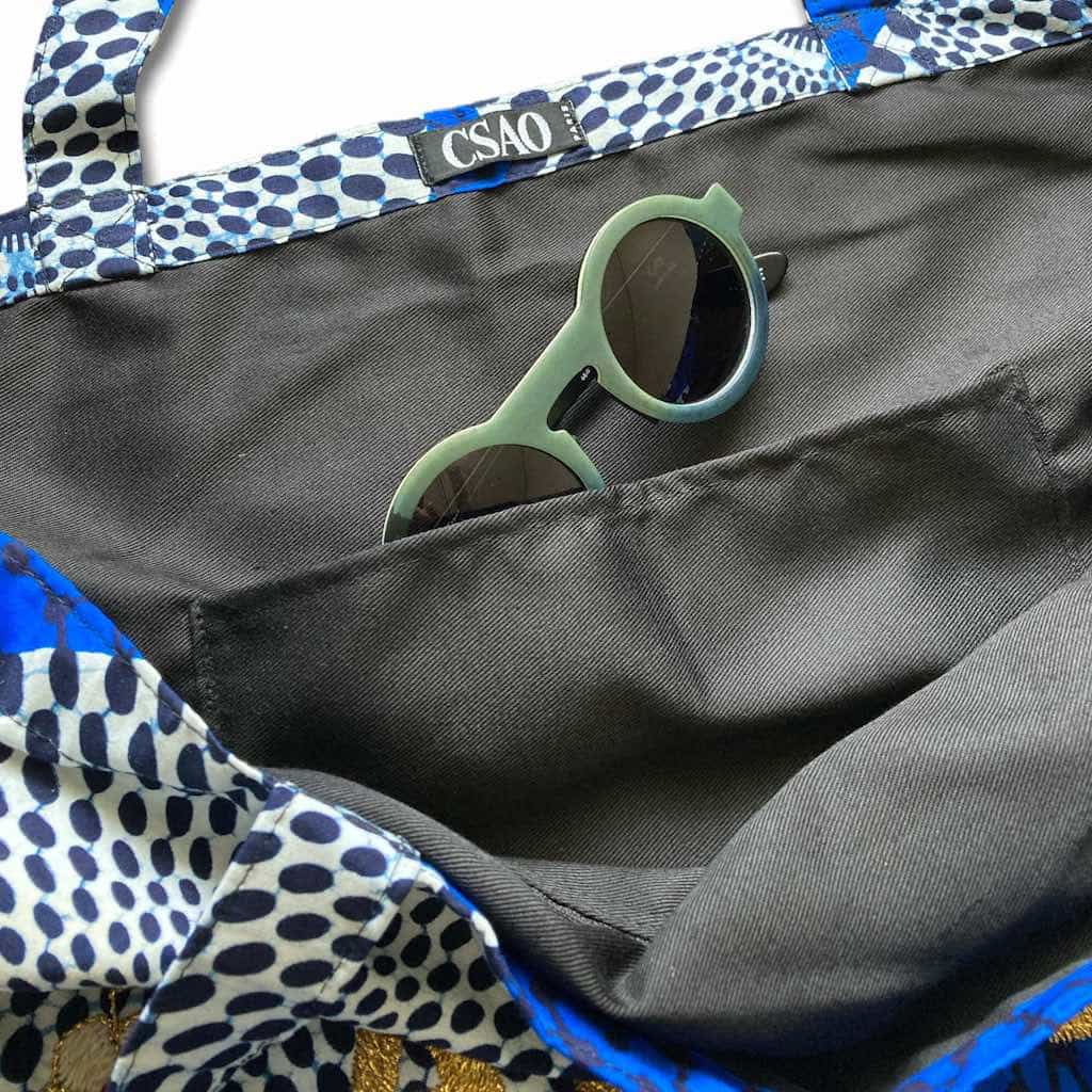 刺繍入りバッグ - BLUE/WHITE/BLACK - Borderless Creations