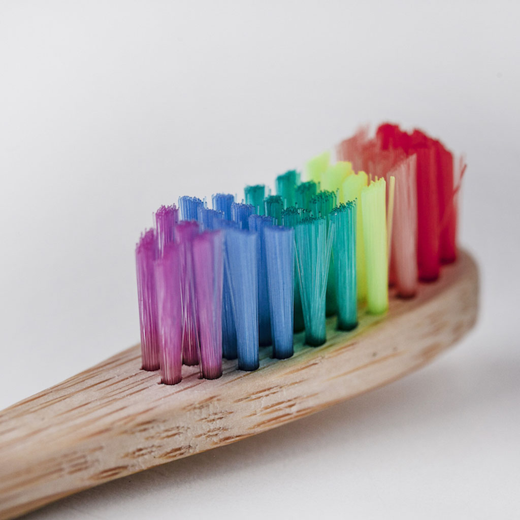 バンブー歯ブラシ - SPECIAL EDITION "PROUD" - Borderless Creations