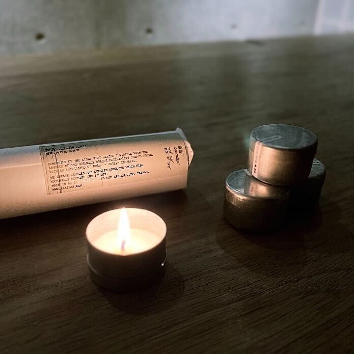 キャンドル - SEVEN HEAVENLY SCENTS - Borderless Creations