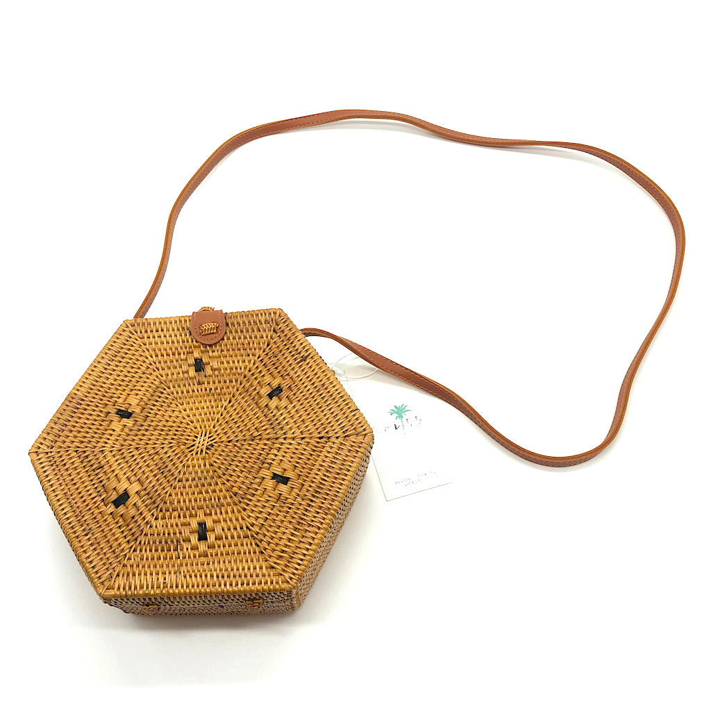 ラタン六角形バッグ - Borderless Creations