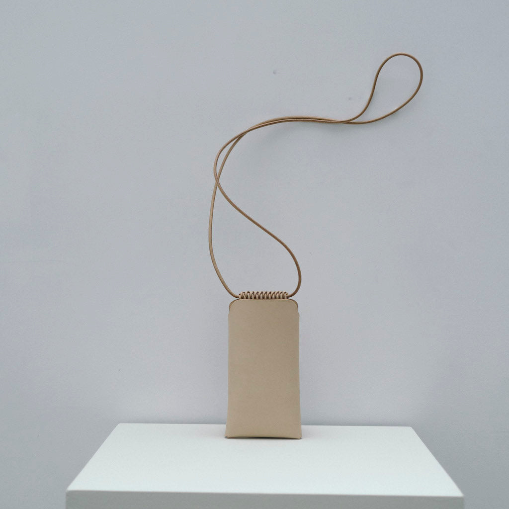 レザー織のIPHONEスリング - Borderless Creations