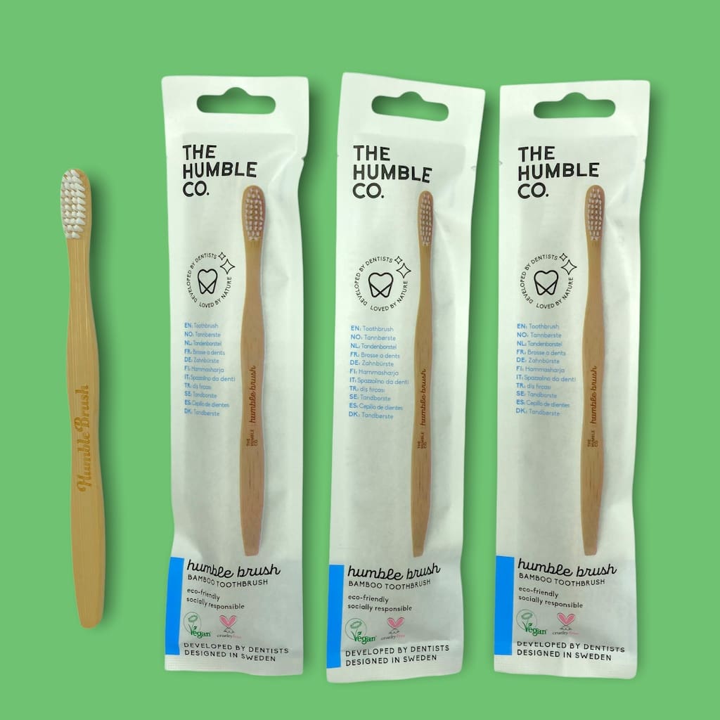 フラットカーブ・バンブー歯ブラシ3本セット - 大人用 - Borderless Creations