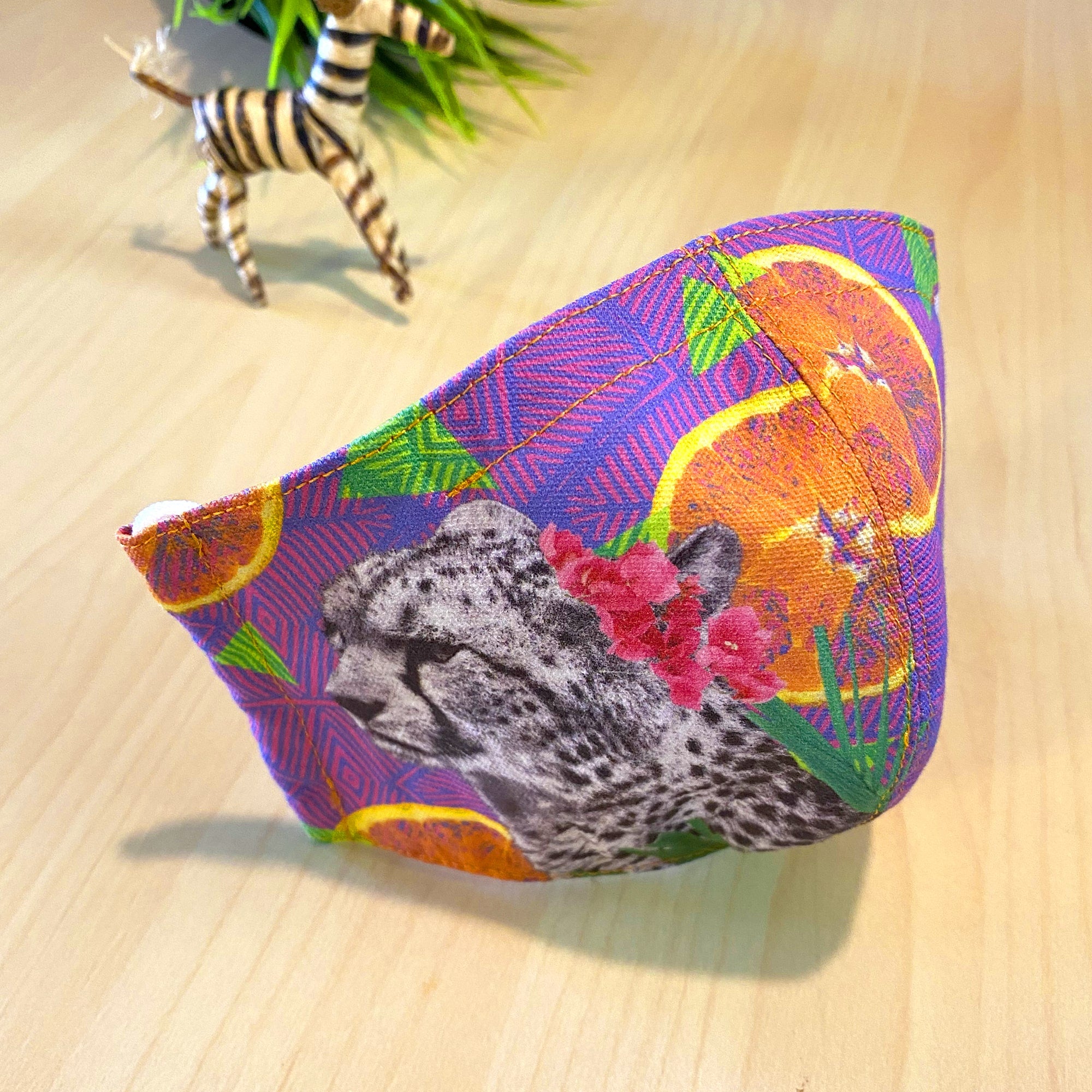 ハッピーアートマスク - CITRUS CHEETAH - Borderless Creations